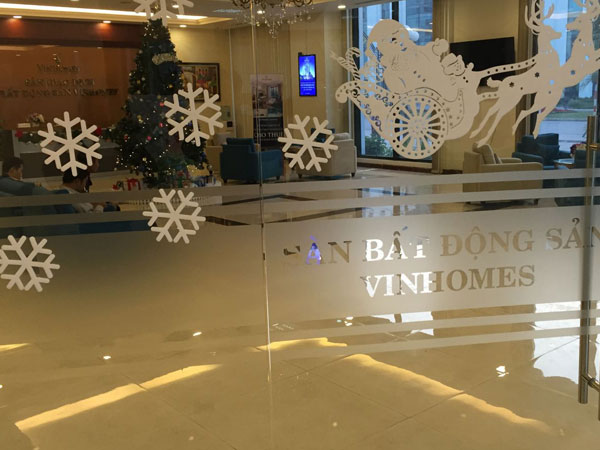 Dịch vụ cắt decal trong giá rẻ, chuyên nghiệp